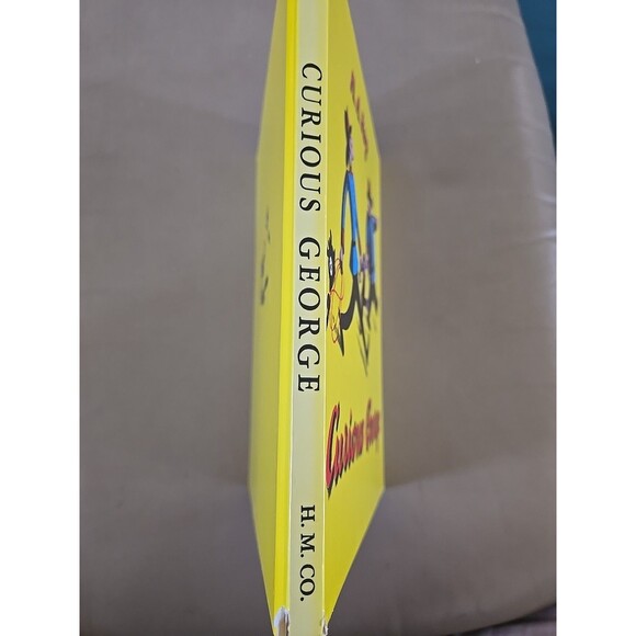 Curious George by H.A. Rey  1969 Hardcover Preowned Book Children' Literature - Picture 11 of 11